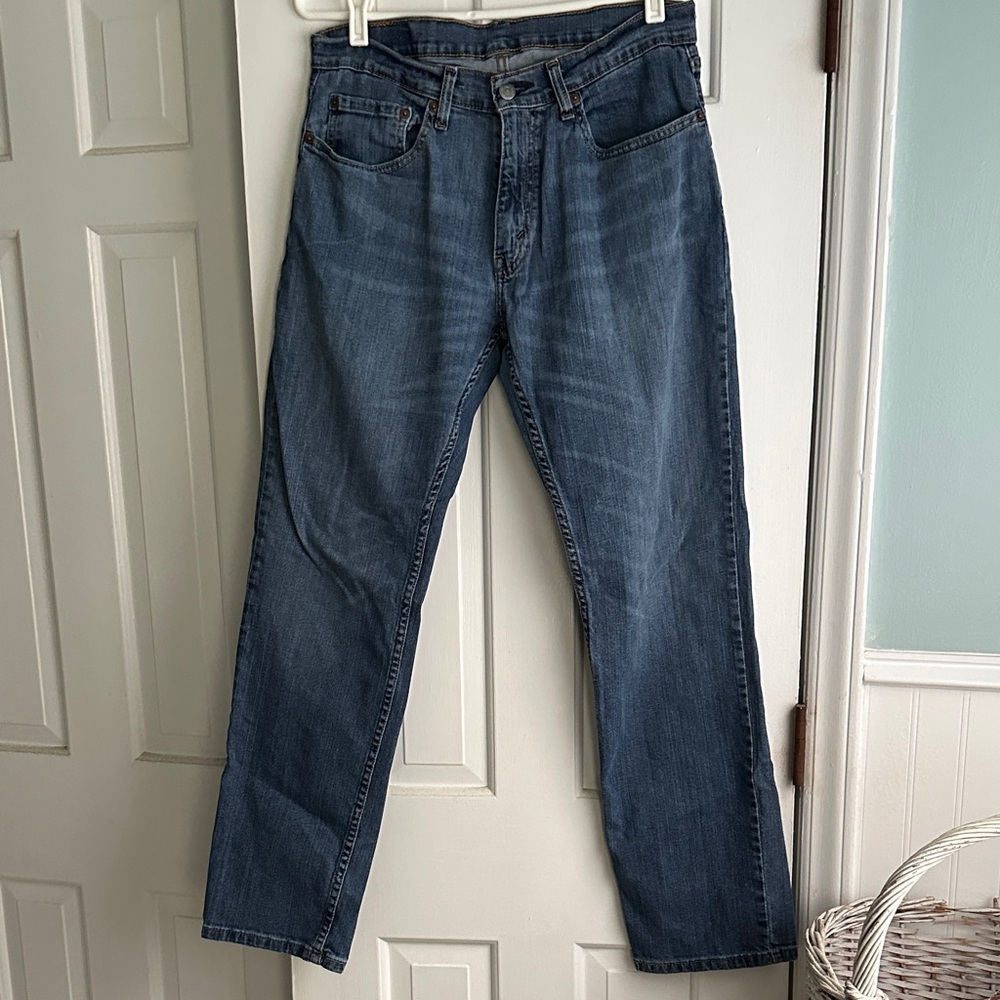 Levi's Classic Indigo Straight Jeans